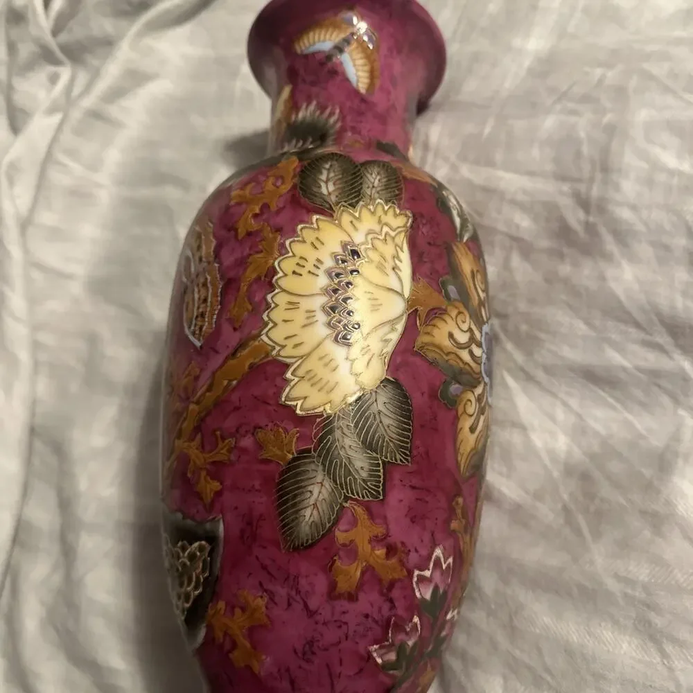 Vintage WBI Chinese Vase Porcelain Floral Design Blue Pink 12” Tall Gold Outline